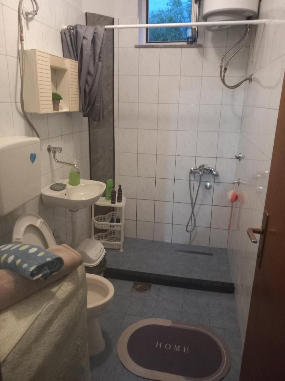 Via Dinarica Guesthouse Jablanica Eksteriør billede